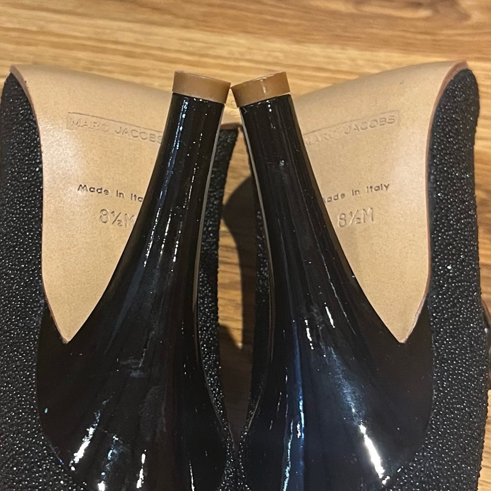 MARC JACOBS Sparkling Black Leather Stiletto Heels Size 8.5M - Picture 13 of 13